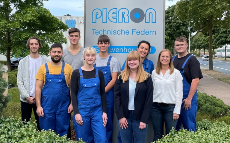 Pieron's new apprentices at the start of training in September 2022